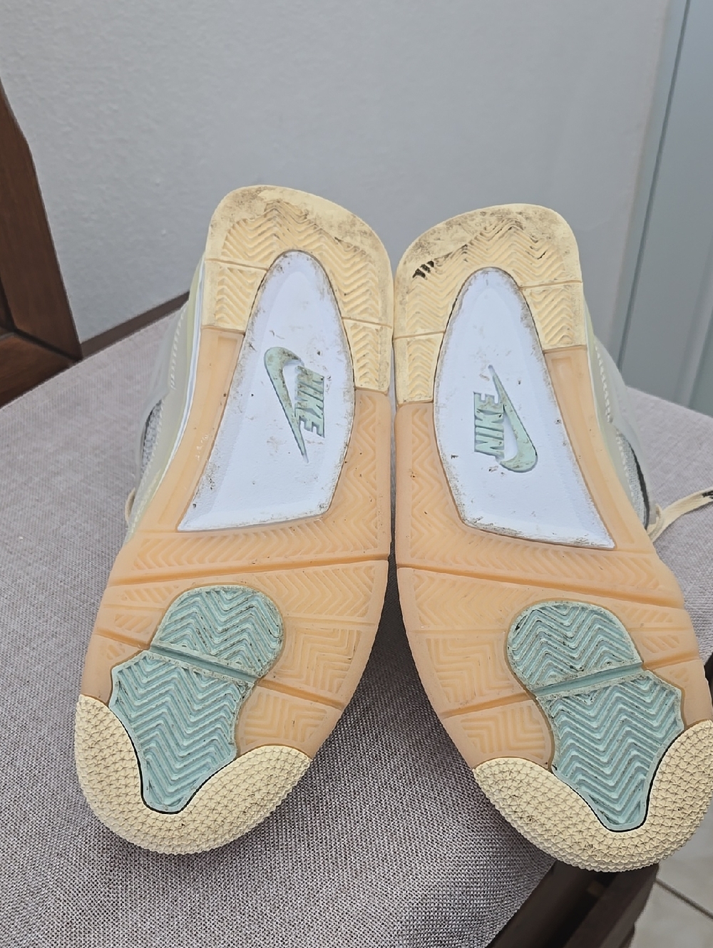Nike Air Jordan 4 SP Off-White Mid Sail. I cannot determine its authenticity. - Picture 10 of 10